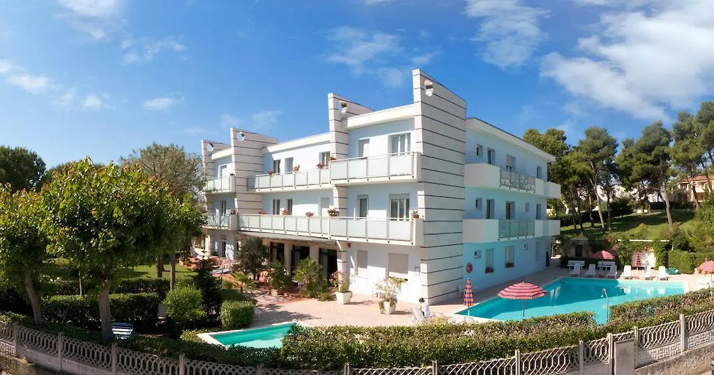 Hotel Kon Tiki-1