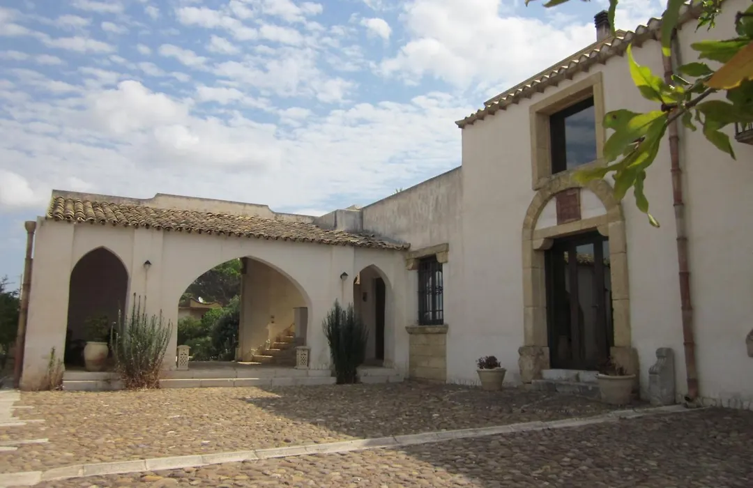 Casale Alma-1