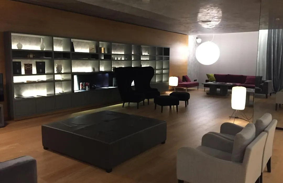 Link124 Hotel-1