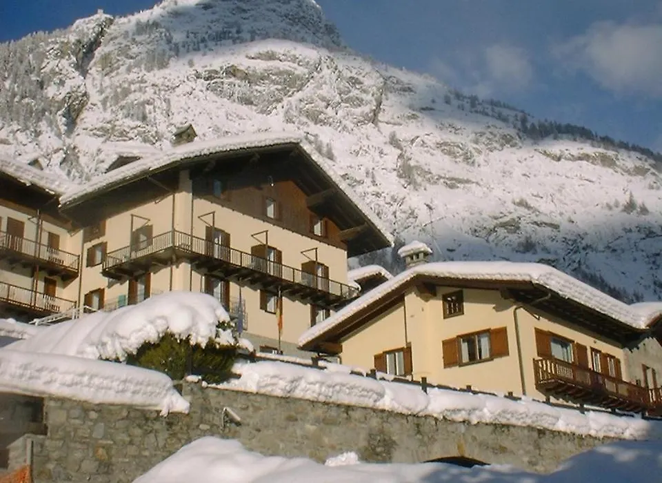Hotel Ottoz Meublé-1