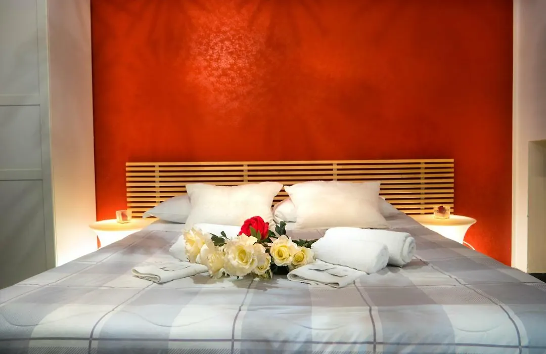 Forever Rooms-1