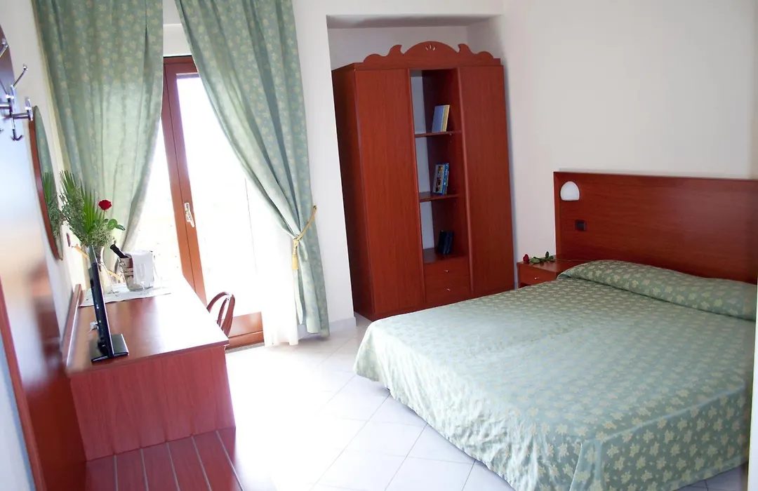 Hotel Felix-1