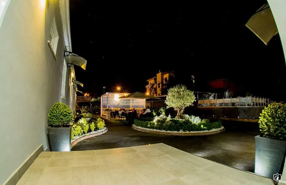 L'Incanto-1
