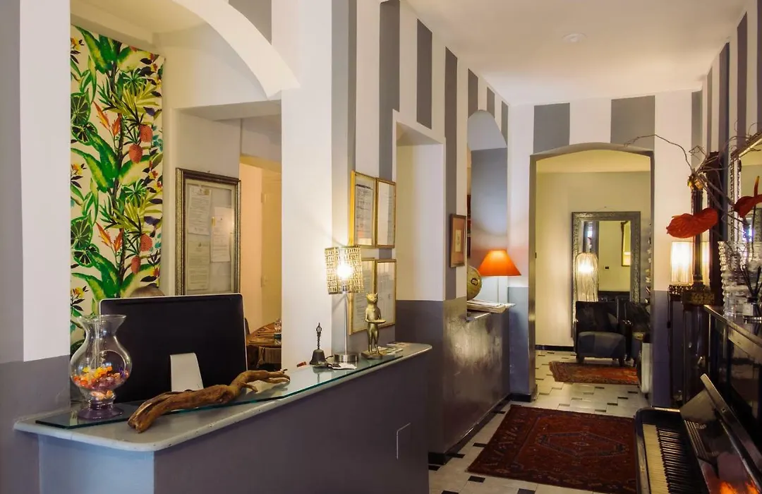 Hotel Colombo Genova-1