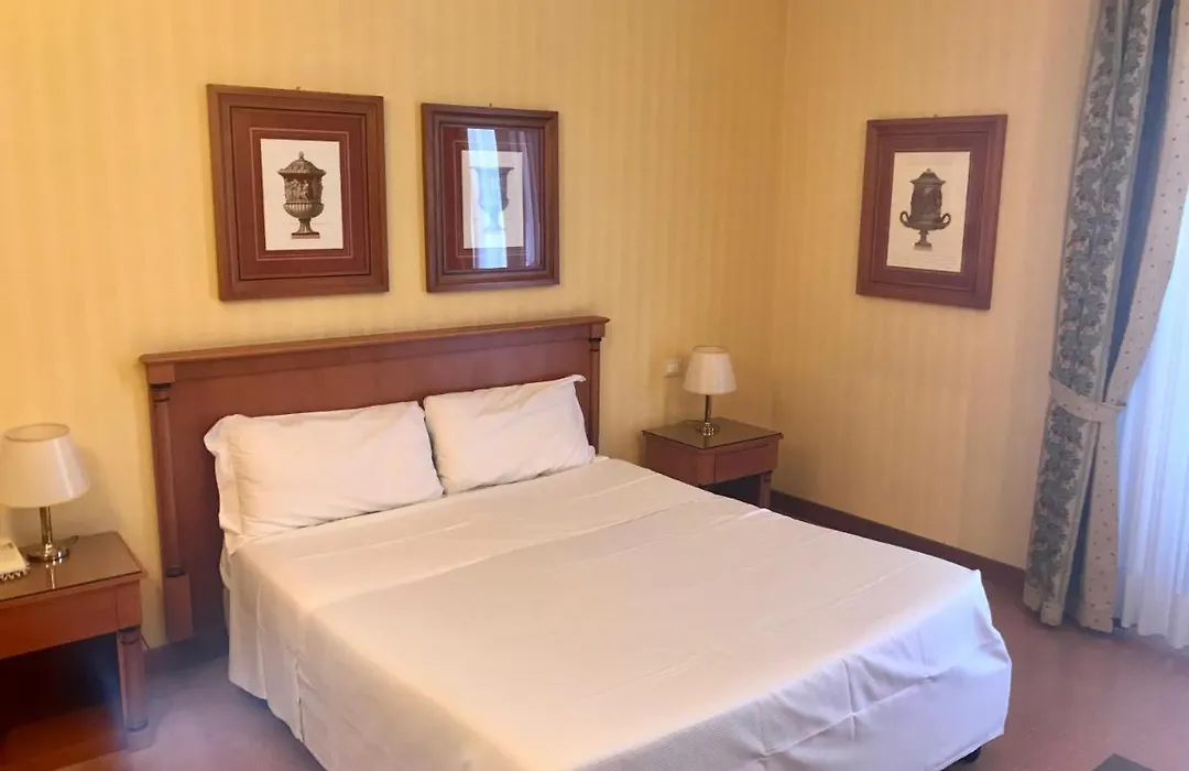 Residenza D'Aragona-1