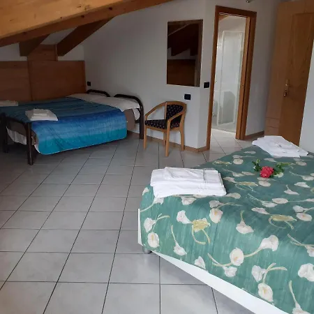 Hotel Aurora-3