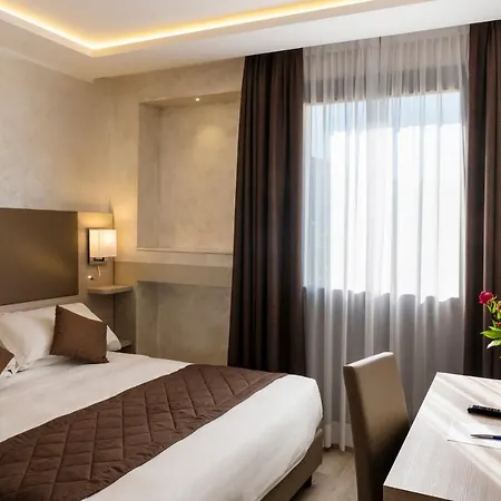 Hotel Plaza-2