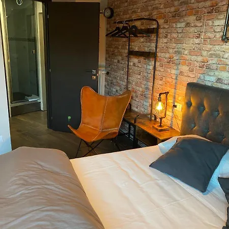 Suite Lame 37 Rental Rooms-2