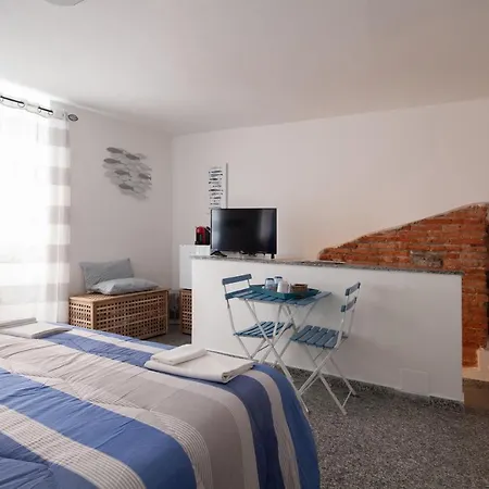 Ludovica Flat-2