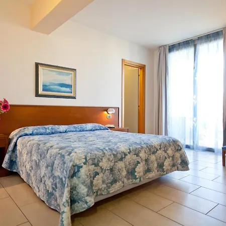 Hotel Idania-2