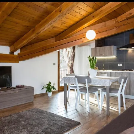 Sottosopra Alps Apartments & Rooms Ski & Bike Room-2