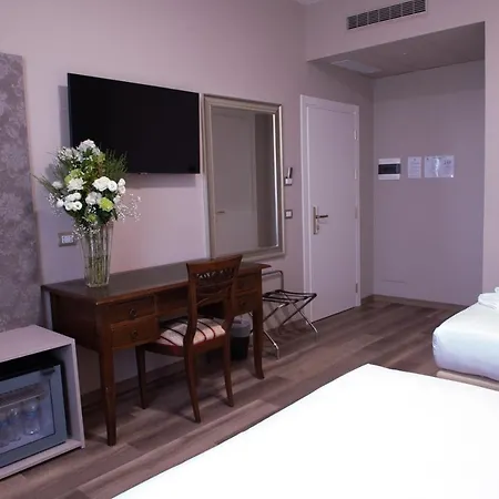 Hotel Della Rosa-2