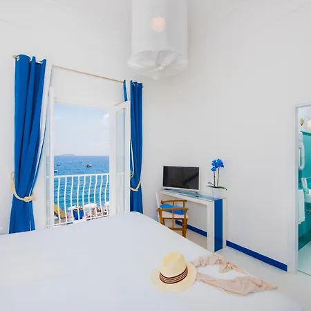 Laurito Beach Cucina & Camere-3
