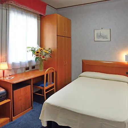 Hotel Autostrada-3