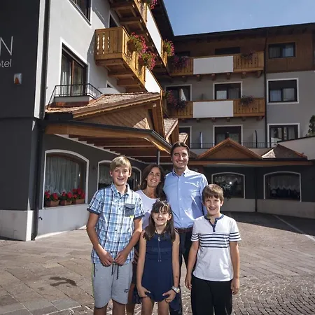 Ariston Lake View Hotel-3