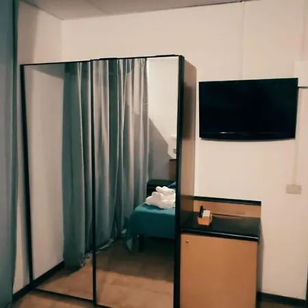 Hotel Orlov Rimini-3