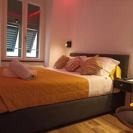 Al Porto 61 - Rooms For Rent-3
