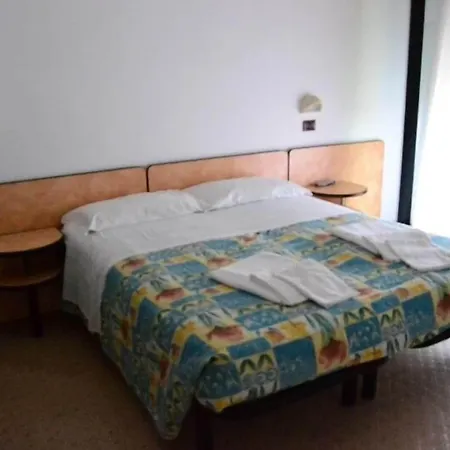 Hotel Mirella-2