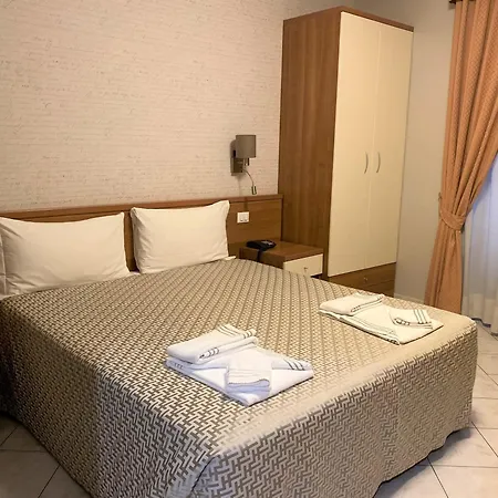 Hotel Lo Scudiero-2