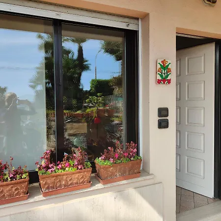Suite Fronte Mare-3