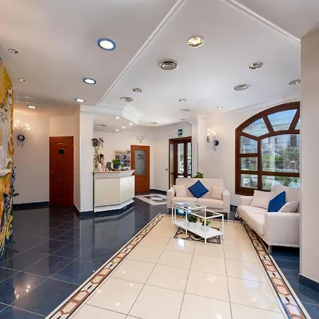 Helios Hotel-2