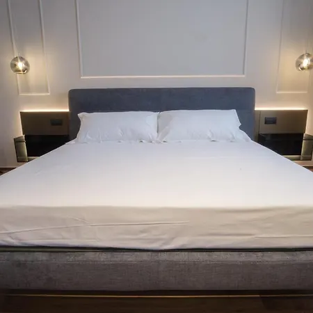 Palazzo Danisi Rooms&Suites-2