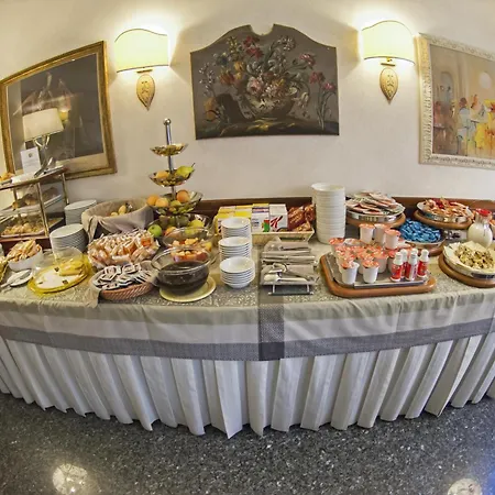 Hotel Bristol-2