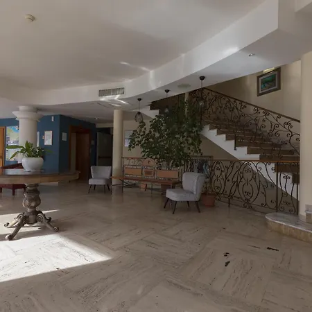Hotel La Baia-2