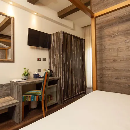 Best Western Maison B Hotel-3