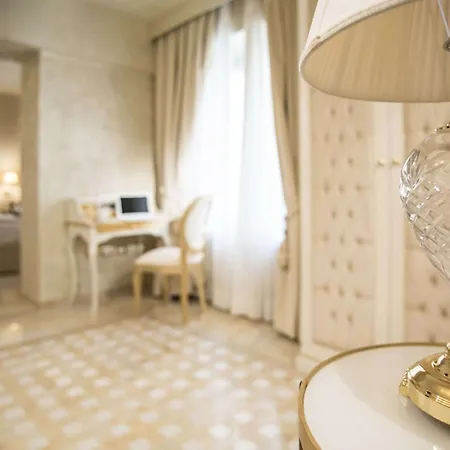 Best Western Premier Milano Palace Hotel-3