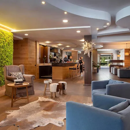 Sport Village Hotel & Spa-3