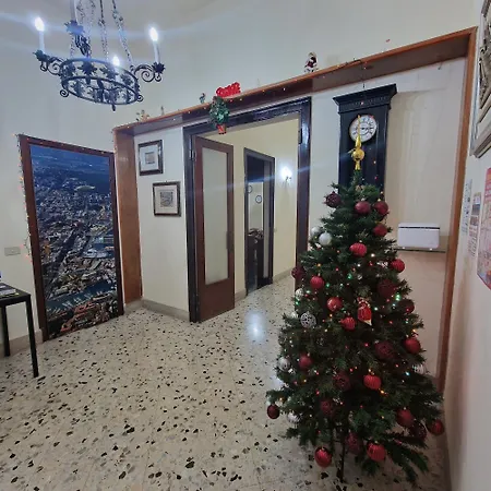 Arco Di Trionfo Palermo Bed & Breakfast-3
