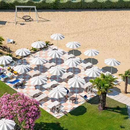 Hotel Italy-2