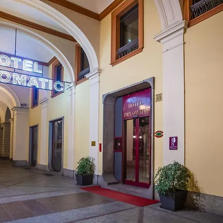 Hotel Diplomatic-2