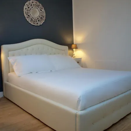 Acquaderni Rooms-2