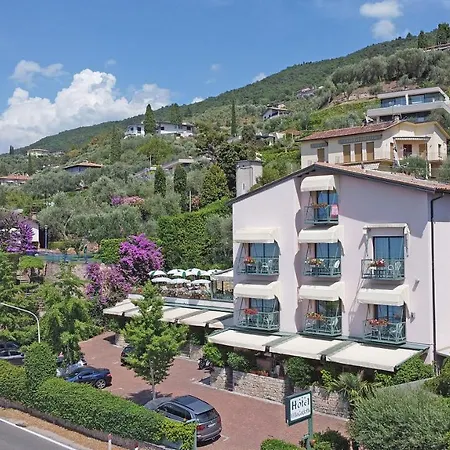 Hotel Villa Carlotta-2