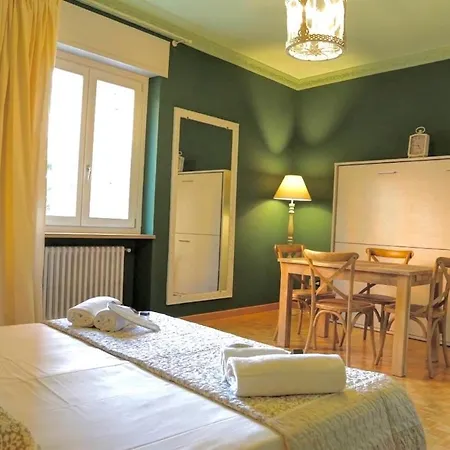 La Casetta Di Lina Rooms And Apartments-2