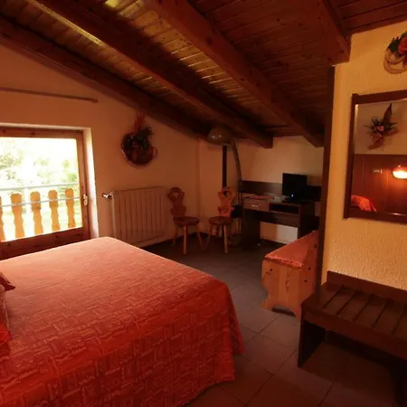 Hotel Sarre-3
