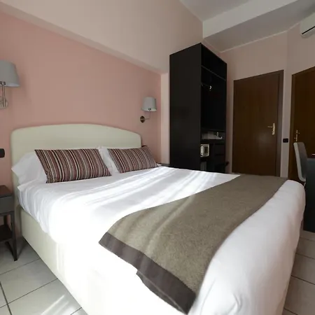 Hotel Florence Milano-3