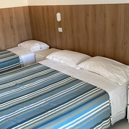 Hotel Rosa-2