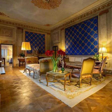 Palazzo Rocchi - Residenza D'Epoca-3