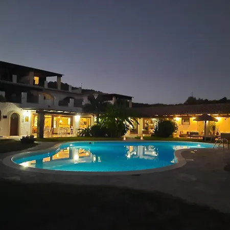 Le Bouganville Rooms Suites And Apartments-3