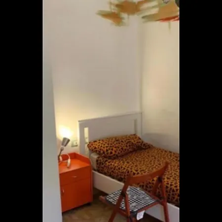 Backpackers House-3