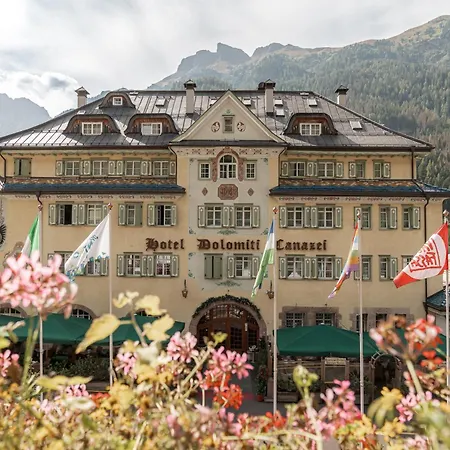 Hotel Dolomiti Schloss-2