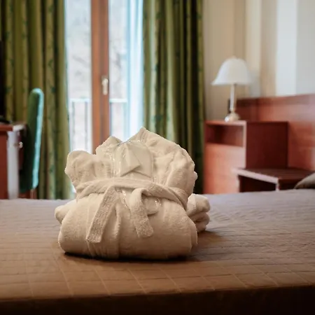 Grand Hotel Elite-2