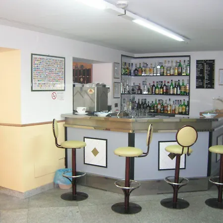Hotel Villa Archirafi-3