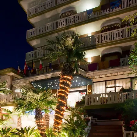 Hotel Savoy-3