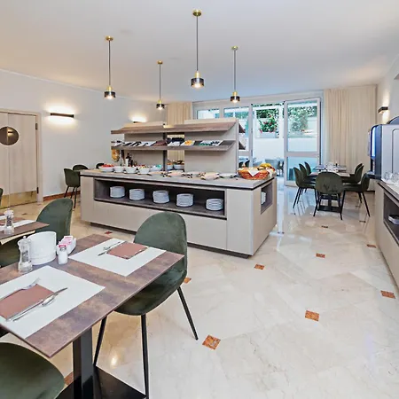 Hotel Gardenia & Villa Charme Adults Friendly 4Star Service-2