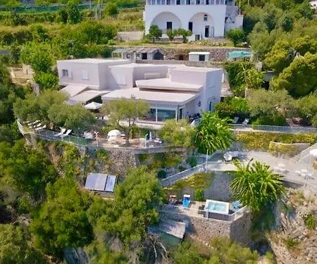 Villa Santa Maria - Luxury Suites-3