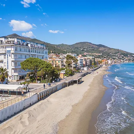 Lvg Hotel Collection - Grand Hotel Mediterranee-3
